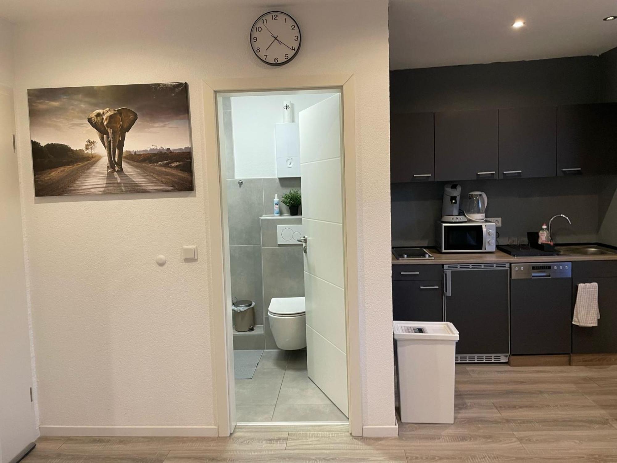 Sleep & Go Deluxe 1 Apartment Naehe Duesseldorf كريفيلد المظهر الخارجي الصورة